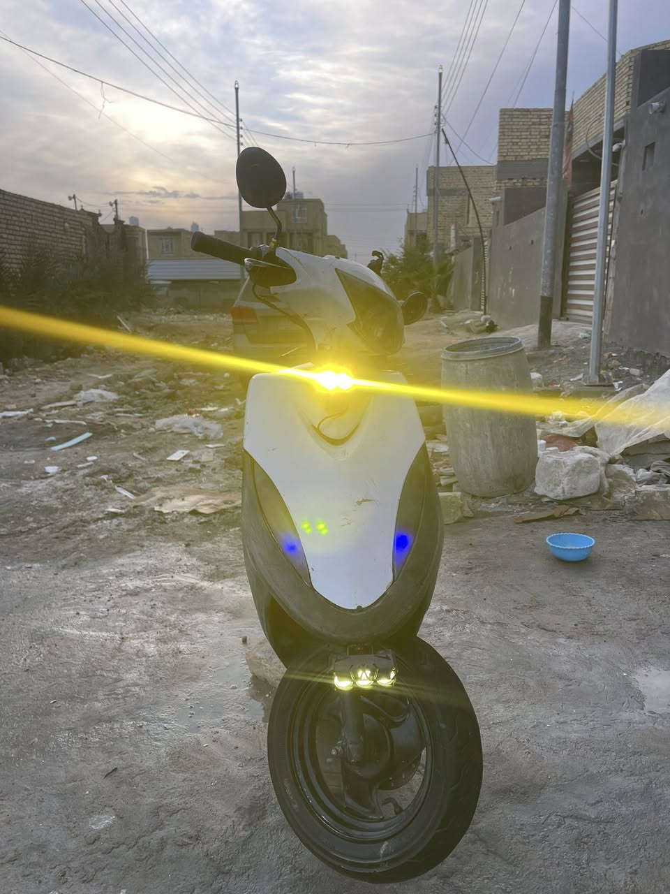 السلام عليكم
ماكس عدله للبيع مفتوحه ولفات نص نكره سلف كهربائيات كامله مكينه شلعه ومعدلب450 وبيها مجال
العنوان ناصريه مركز 
***********
