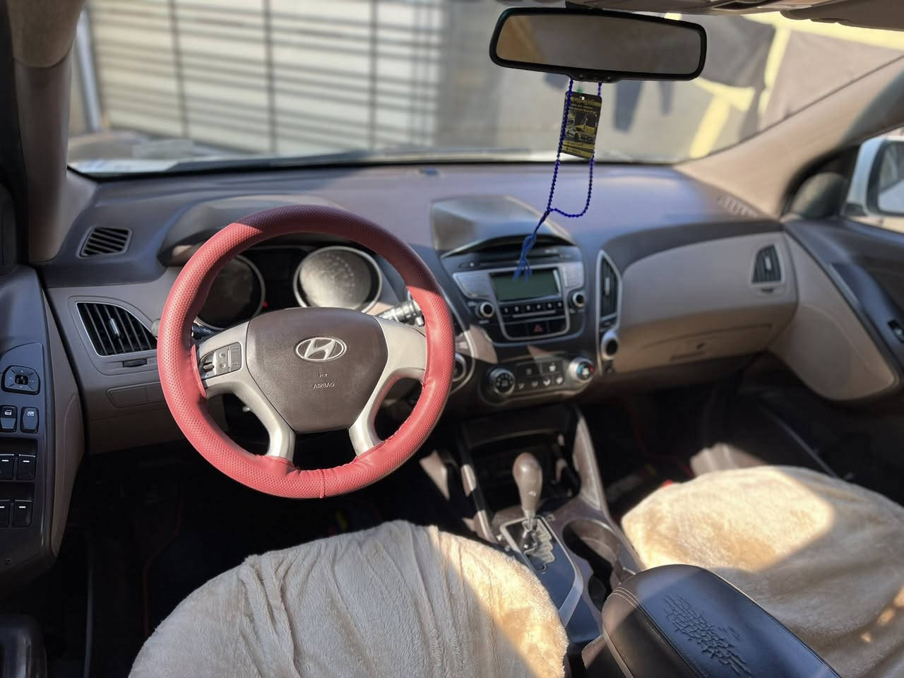 سلام عليكم
توسان 2014 خليجي سياره جديده 🔱
مكفوله كفالة عامه 
فول موصفات فول الفول
سياره جديده بمعنى الكلمة جاهزه من كلشي مكينه 2400دوش 
مكينه كير حداديه تخم تاير تبريد 
كله بوضع شركه رقم كربلاء مشروع وطني تحويل ثاني يوم 

سعرها 155وبيها مجال ♻️✅

أي ستفسار لاتصال ***********

مكان السياره كربلاء قرب لامام عون 📍
