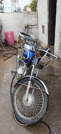 تايكر 2020وزن ثقيل  للبيع كلو شغال مكاني كياره  07709463546