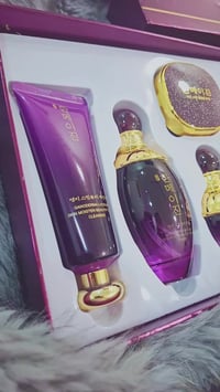 بكج عناية بالبشرة • مستحضرات تجميل