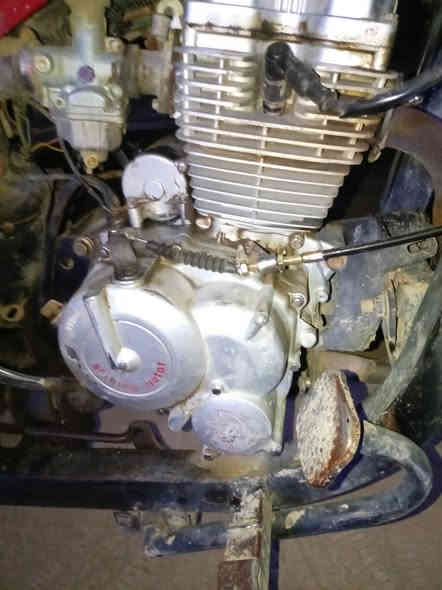 ألسلام عليكم ستوته موديل 2014مكينه 22اوراق اصولي شاصي مكفول السعر 850وبيه مجال العنوان بابل قظاء المحاويل رقم راعيهه ***********رقم***********
