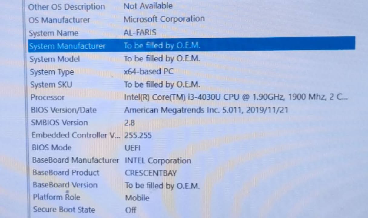 جهازكاشير (POS) متكامل بمواصفات عالية i3 - حالة ممتازة جداً 🚀
الوصف:
للبيع جهاز كاشير (All-in-One POS) متكامل بنظام ويندوز، يتميز بتصميم عصري (أسود + برتقالي) وأداء سريع جداً، مثالي للمطاعم، السوبر ماركت، والصيدليات.
المواصفات الفنية:
المعالج: Intel Core i3-4030U (أداء مستقر وسريع جداً مقارنة بالأجهزة العادية).
الذاكرة (RAM): 4GB DDR3.
التخزين: 128GB SSD (سرعة فائقة في التشغيل، الهارد بحالة ممتازة 100%).
الشاشة الرئيسية: 15.6 بوصة LED، لمس حراري (Capacitive) سريع جداً ونظيف تماماً بدون أي خدوش.
شاشة العميل: شاشة VFD خلفية مدمجة لعرض الأسعار للزبائن.
الطابعة: طابعة حرارية مدمجة حجم 80mm (القياس الكبير)، طباعة واضحة وسريعة جداً.
المميزات الإضافية:
النظام: Windows 10 Enterprise LTSC (النسخة المستقرة والخفيفة المخصصة للأعمال).
الاتصال: يدعم Wi-Fi مدمج، بلوتوث، ومنفذ شبكة LAN.
المنافذ: يحتوي على 6 منافذ USB، منفذ VGA، ومنافذ صوت.
الحالة: الجهاز نظيف جداً وشغال 100% بدون أي عيوب أو نقص.
السعر: [550,000 الف دينار فقط]
وبيه مجال قليل
الموقع: البصرة ،الجزائر

للتواصل 
 770 575 7000
