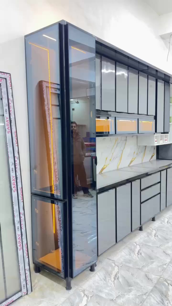 فـدك للالمنيوم وال Pvc 
  🔻 مطابخ ألومنيوم درجة أولى ™️
  ◽جودة عالية ☑️
  ◽مقاوم للماء  ✔️
  ◽مقاوم للرطوبة ✔️
  ◽مقاوم للتآكل ✔️

  ◽الإكسسوارات والألوان حسب الطلب 
  ◽قياس وتصميم وتنفيد حسب الطلب
   

  📍 العنوان :  قضاء الرفاعي 
 
 🔷 للإستفسار الاتصال📱 او المراسلة 📲 على : ***********
