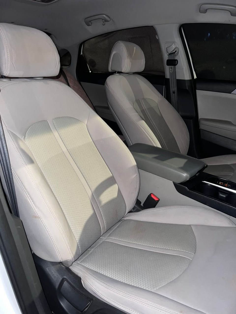 سوناتا وارد امريكي داخله كلين تايتل سياره كارتون شوف العين سياره رقم أربيل بأسم الشركه باقي تفاصيل👇🏻
***********واتساب
***********اتصال البصرة, العراق
