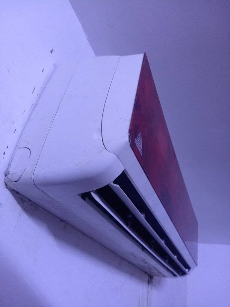 سبلت الحافظ طنين مداخل تصليح غازه مفول بارد ثلج ع شرط سعره ٢٥٠ قفل بدون لتعامل شراي اتصل
***********
وبي وتساب
