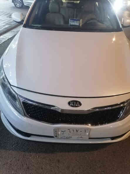 اوبتما موديل13 خليجي محرك2400 رقم بغداد الماني مشروع وطني فول مواصفات عدا البانوراما بيها قطعتين صبغ بدون دواخل بنيد وجاملغ امامي السياره احلا من الصور ربع دينار ما تصرف عليها السعر132وبيها مجال  المكان بغداد رقم الهاتف***********
