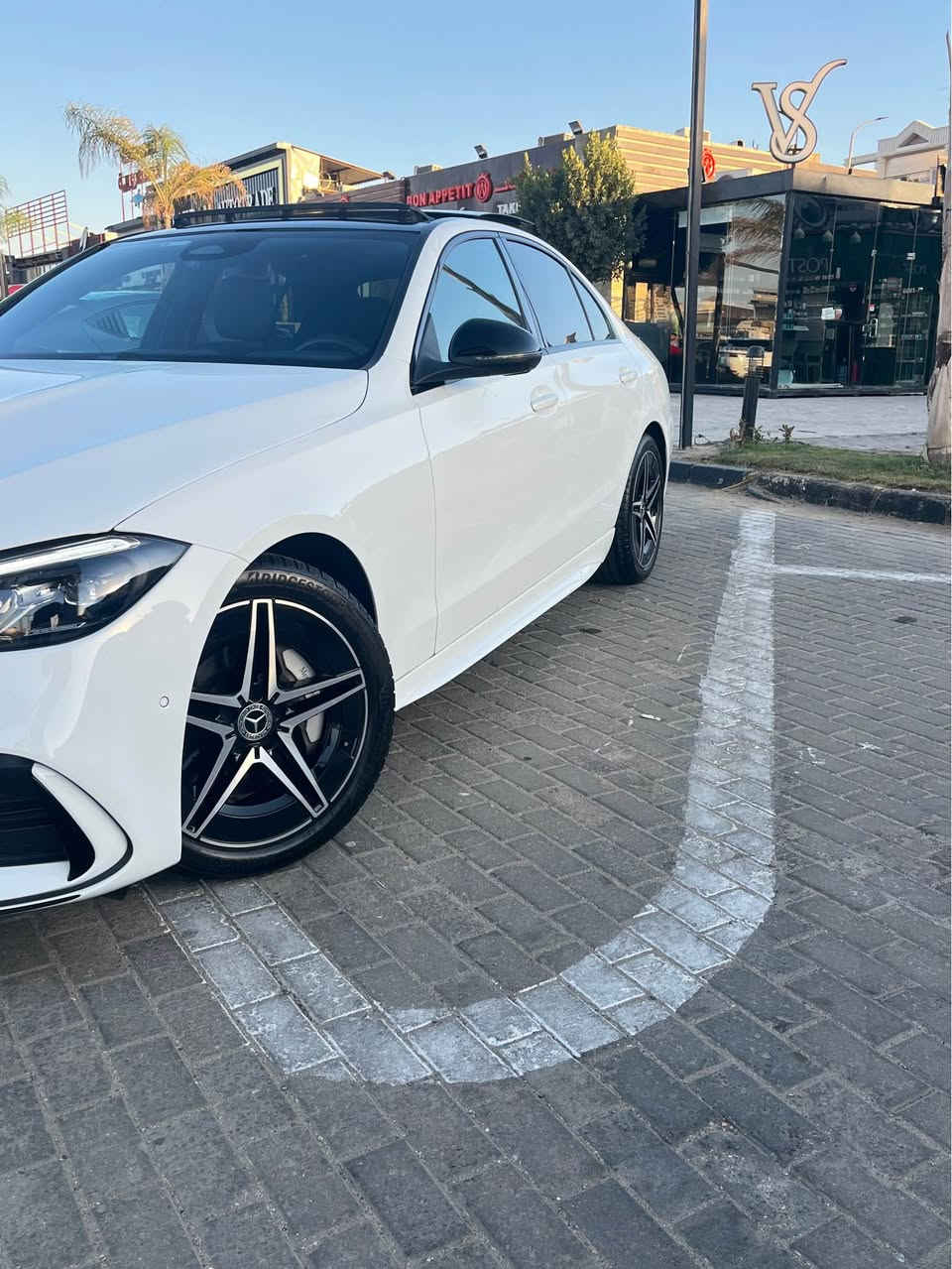 Mercedes Benz c180 AMG 

M/Y 2025 
K/M 17.000 

For contact : 0121 000 7094 الشيخ زايد, الجيزة


**إذا كنت صاحب هذا الإعلان وتريد حذفه لأي سبب، رجاءا أرسل رسالة إلى الدعم الفني**