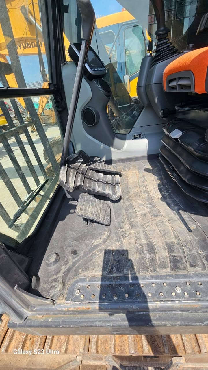 For Sale
Doosan DX300LC
Year 2018
Contact us for more information


**إذا كنت صاحب هذا الإعلان وتريد حذفه لأي سبب، رجاءا أرسل رسالة إلى الدعم الفني**