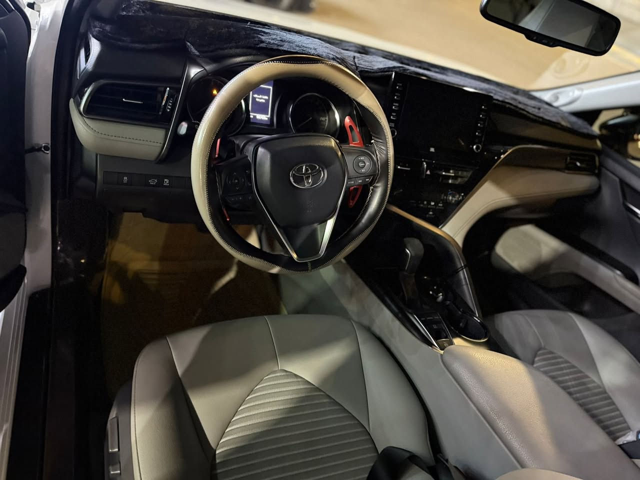 كامري موديل 2022 خليجي فول مواصفات ماشيه 90 سياره كفاله من صبغ تبديل فقط رصعه بل باب خلفي سياره بس بانزين فقط مكاني فلوجه سعر 238 بيها مجال بصيط ***********
