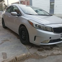 للبيع.... من رخصة الادمن كيا فورتي موديل 2018. اللون سلفر. حادث خفيف و...