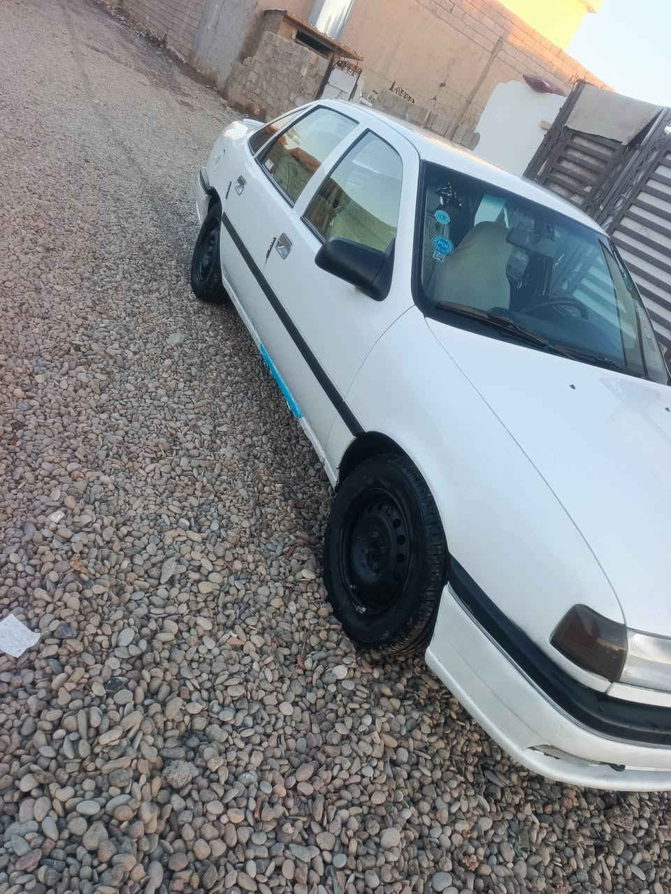 سلام عليكم اوبل لبيع حجم ١٦ بدون صبغ بدون حادث عل بلاد سنويه جديده دفتر بازين  السعر ٤٣ وبيه مجال مكان كركوك الحويجه ***********
