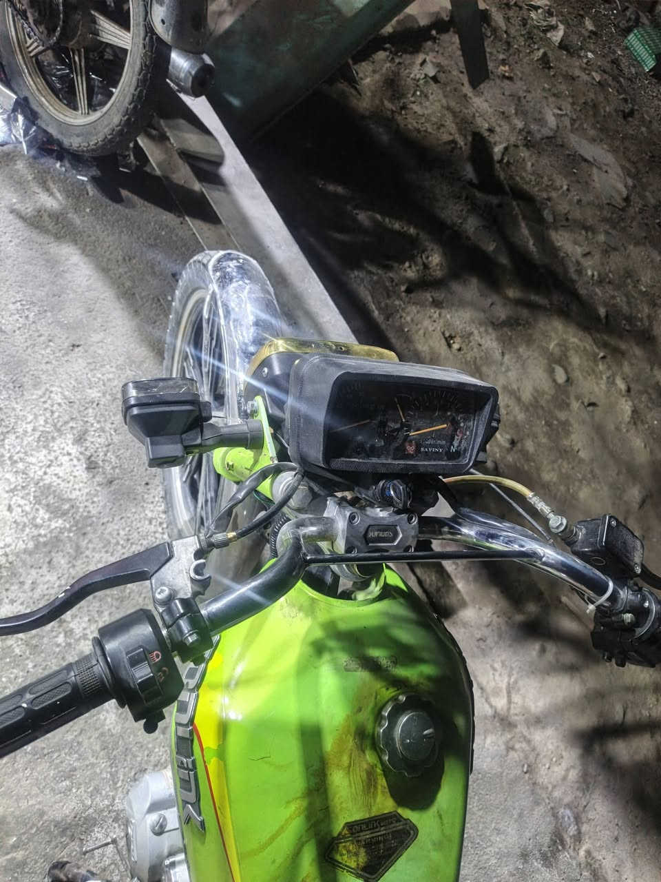 سلام عليكم دراجه ايراني ٢٣نضيفه كلش وشغال كلشي بيه سعر ٣٠٠ ***********بغداد الشعب
