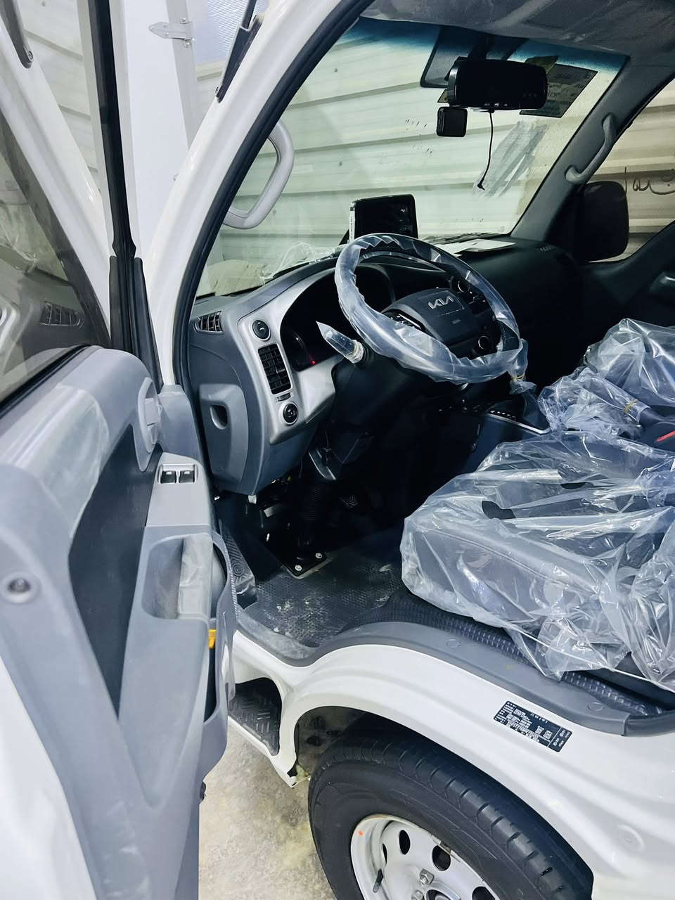 معرض شمس الحبيبية
كيا براد + حافضة
كاز + غاز
مديل 2023
مديل 2024
مديل 2025
نضافة 100‎%‎
فول مواصفات
شاشة + كامرة امامي
اريل برم
كروز سرعة ( مثبت سرعة)
تحكم ستيرن جهتين
‏ ABS
كشن تدفة + كشن تبريد
ستيرن هيتر حراري 
ستيرن متحرك
مري شفط
مري هيتر 
رادار امامي 
 جهاز كاشير
‏AS تزحلق
   بغداد معارض الحبيبية
مقابل ملعب المدينه الدولي
 موبايل
***********
