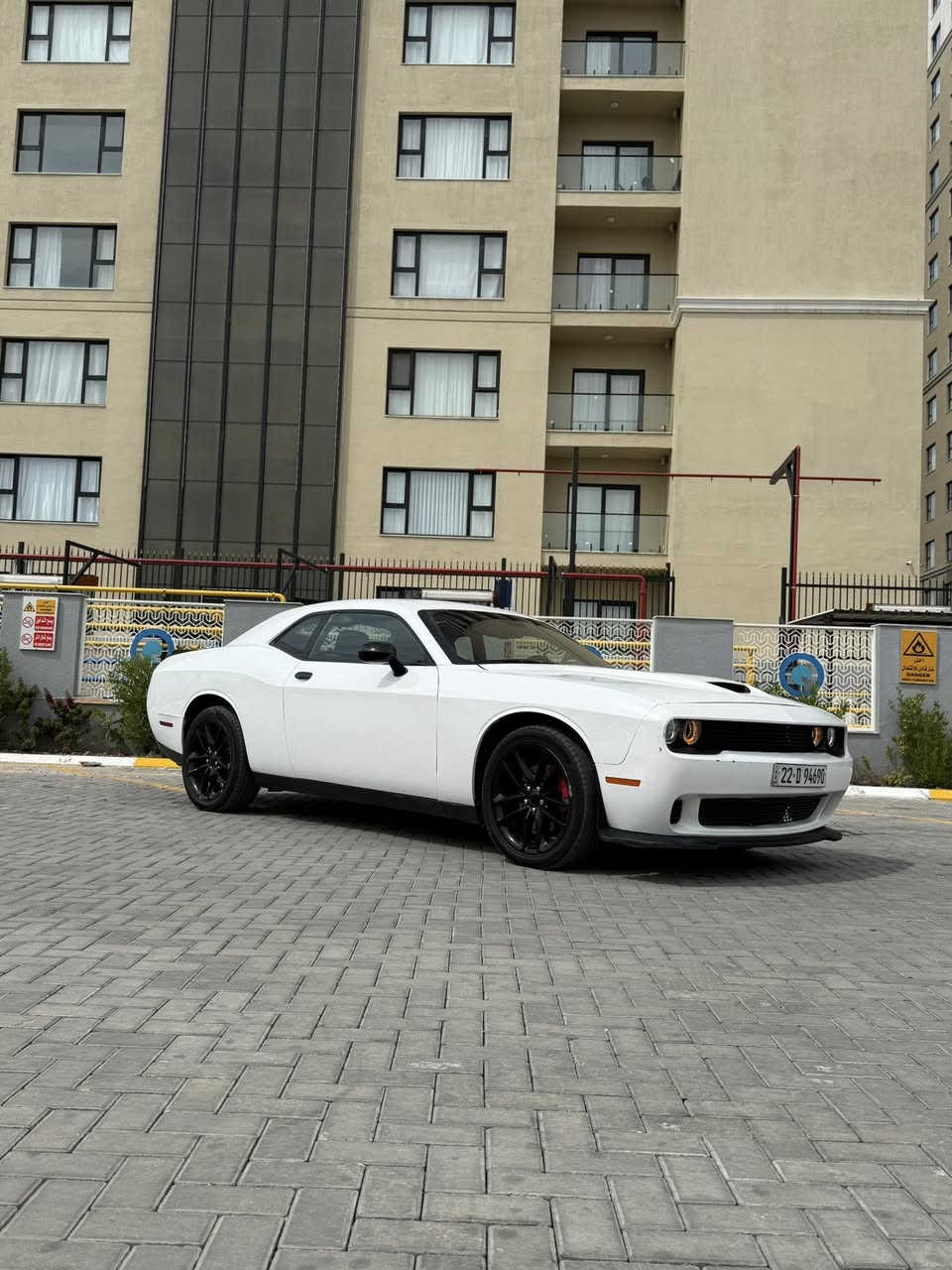 *********** 
سلام عليكم جالنجر 2022 GT فور ويل رقم اربيل هزة وسنوية جديذة باسمي حادث بنيد فقط بدون شاصي ولغد وصور موجودة موصفات تحكم ستيرن شاشة كامرة دوارة حساس خلفي كشن كهرباء شفتات ستيرن ماشية 53 الف تخم تاير جديد صدر امامي جديد  للبيع بسعر 170 وبيها مجال مكاني حي الجهاد ***********
