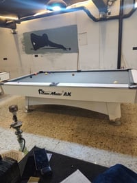 ميز • نظيف • بغداد