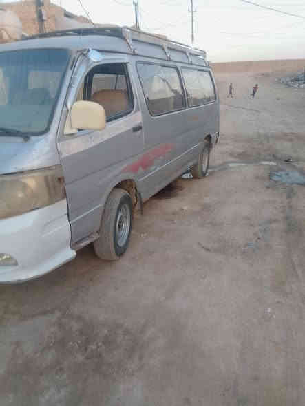 السلام عليكم فتون 2009رقم ديالى 
بيهه خيياسات  مكينه ونجي مجفته جديد كير اكسن مكفولات تحويل مكان السياره بغداد الكماليه سعر السياره 37
هاذا رقمي ***********
