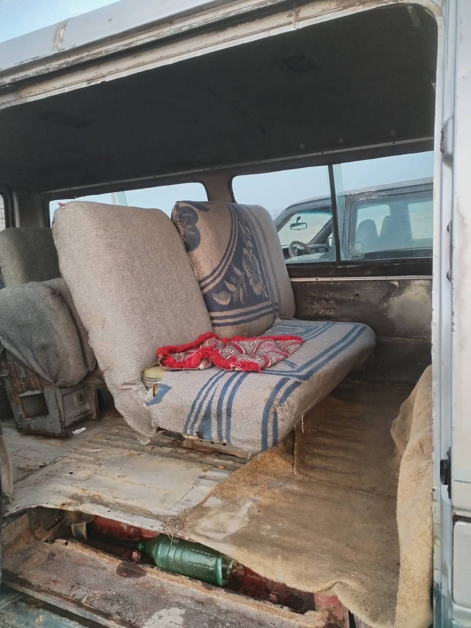 اخون كيه بسته محرك خير من الله تحويل وكاله تواير جدد باتري جديد دينمه سلف كلو جديد الكير الثالث يفلت اكسن شرط السعر 16ومراوس يرهم بكيه فقط انطي فرق اخذ ترهم ***********
