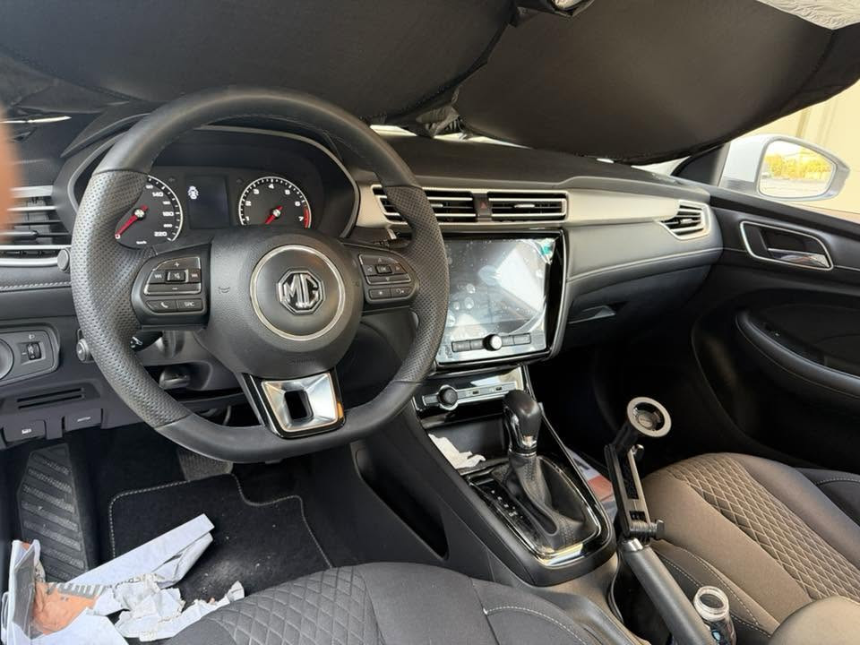 Mg 5 وارد شركة
موديل 2025 ماشية 1500 كيلو يعني تقريبا بعدها زيرو سعرها 108 
***********
