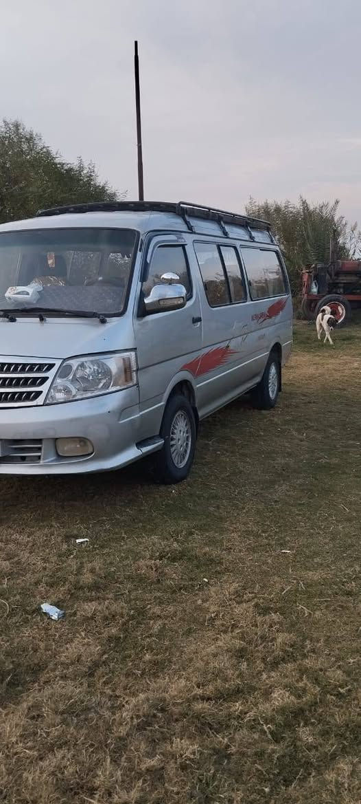 سلام عليكم
فتون للبيع موديل ٢٠١٠ سنويه نهاية ٢٠٢٦ مصفره هيه غرامات خطه حي الحكيم.. عنوان الكوت طريق العمارة 
للاستفسار الاتصال على الرقم ***********
او وتساب..
