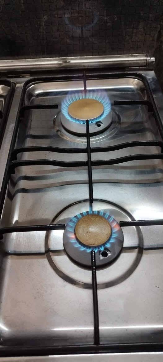 🔥 عرض مميز – طباخ فريش  مصري ستيل5 عيون 🔥
✅ حجم عائلي: 90×60 سم
✅ 5 شعلات قوية
✅ فرن شغال خطين – يشتغلوا سوا للطبخ السريع
✅ ستيل مقاوم وسهل التنظيف
💰 السعر: 200
🔹 للبيع أو المعارضة حسب الاتفاق والقناعة 🔹
✨ مناسب للعوائل والاستخدام اليومي – لا تفوت الفرصة! ✨


**إذا كنت صاحب هذا الإعلان وتريد حذفه لأي سبب، رجاءا أرسل رسالة إلى الدعم الفني**