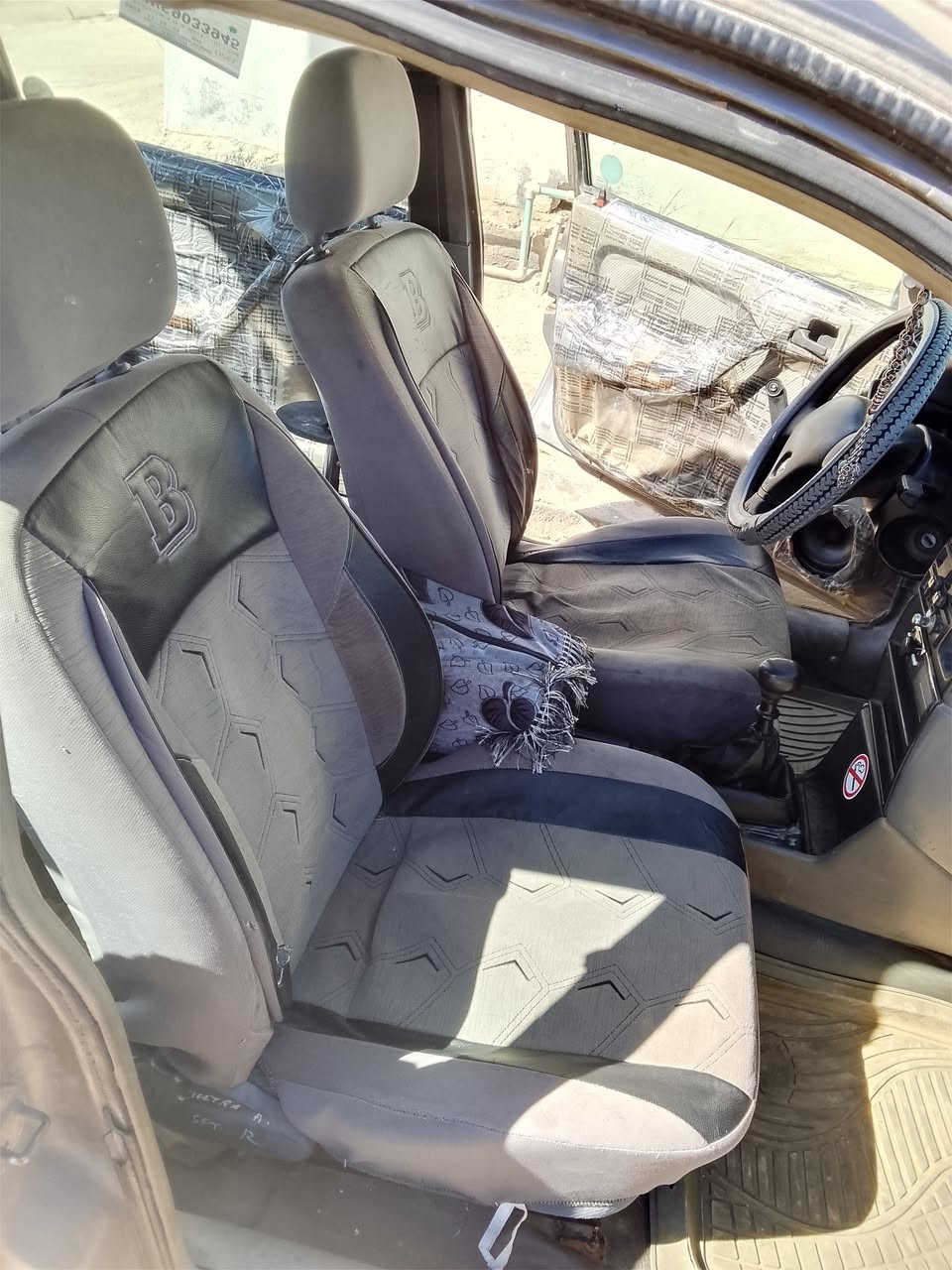 السلام عليكم للبيع اوبل فكتره موديل 1990 ،،السياره بلاديه شرط ماكو شي مايشتغل بيه محرك 18 كير محرك شرط كهربائيات كله شرط رقم ديالى فحص عندي عنوان راعيه بس اني ابيع حبل مكفوله السياره مكفوله دوله وعشائر  السعر 20 وبيه مجال قليل ولحت يتعبني ماراوس ومابيع قصد عنواني تكريت الديوم$***********
