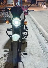 ديوان للبيع موديل ٢٥ مكينه ٢٠٠سيسي بعده جديده السعر 2100000رقم 0774055...