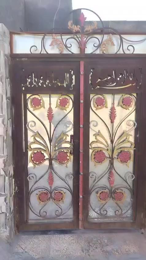 بيت١٦٠ متر كامل للبيع يم الفرهود بالزراعي غرفتين ومطبخ وبراني وصحيات ***********
