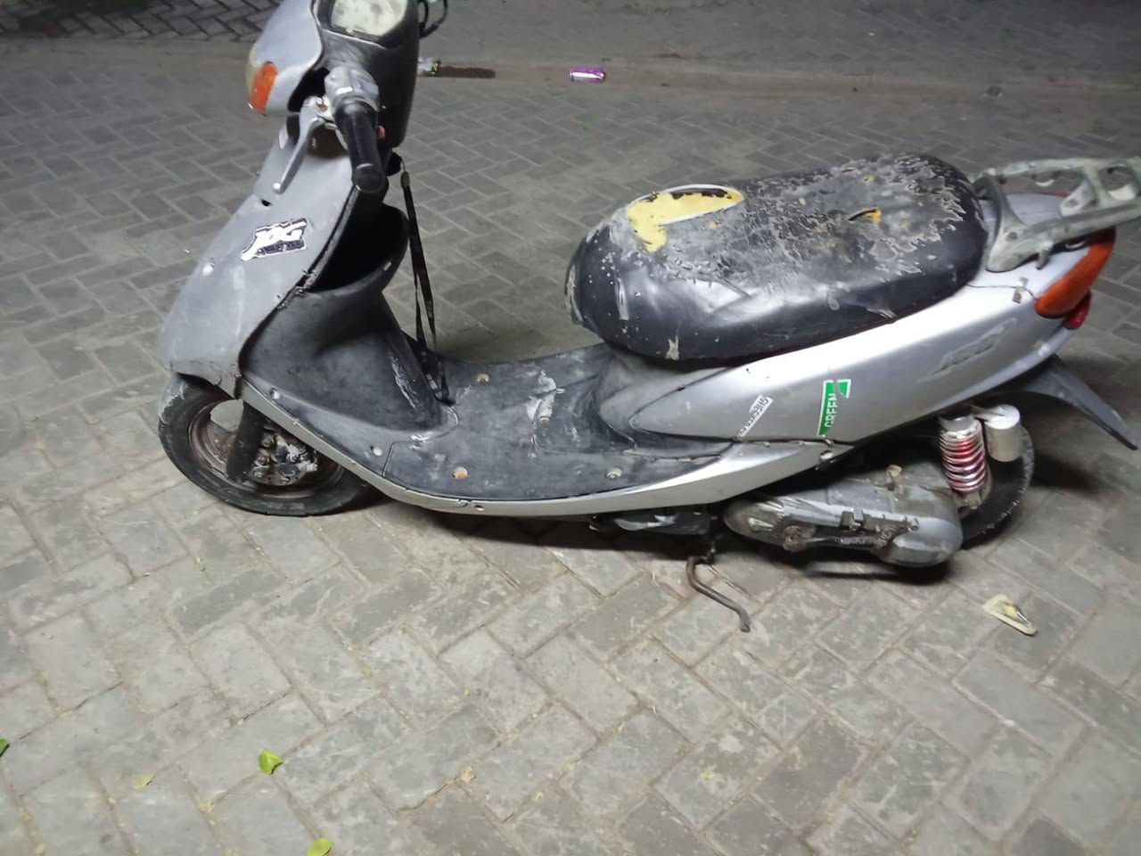 دراجه 60نضيفه شغاله مكينه ناعمه جدا اكسل مكفول سلف هندر شغال بس الباتري ضعيف السعر200وبيه مجال بغداد الشعب
***********
دراجه 60نضيفه شغاله مكينه ناعمه جدا اكسل مكفول سلف هندر شغال بس الباتري ضعيف السعر200وبيه مجال بغداد الشعب
