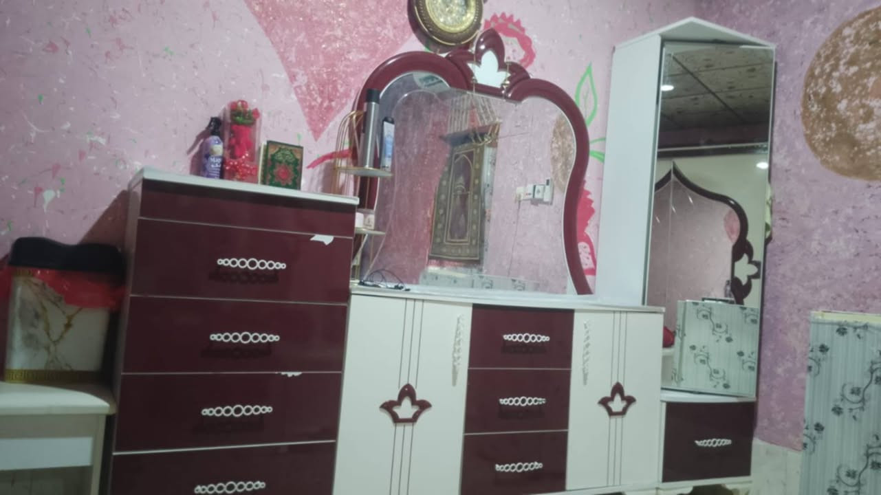 غرفة 10 قطع اخت الجديده ب400 وبيها مجال مكانها المزرعه


**إذا كنت صاحب هذا الإعلان وتريد حذفه لأي سبب، رجاءا أرسل رسالة إلى الدعم الفني**