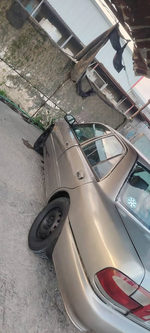 سلام عليكم بروتون موديل 2002 رقم انكليزي السعر 37وبيها مجال قليل  مكينه كير خير من الله تخم تاير حدادية  صبغ عام  للجماليه توشمة جديدة السيارة جاهزة كله جديد مداور ثاني يوم مكان السيارة بابل القاسم مكلف بالنشر للاستفسار الاتصال على الرقم ***********
