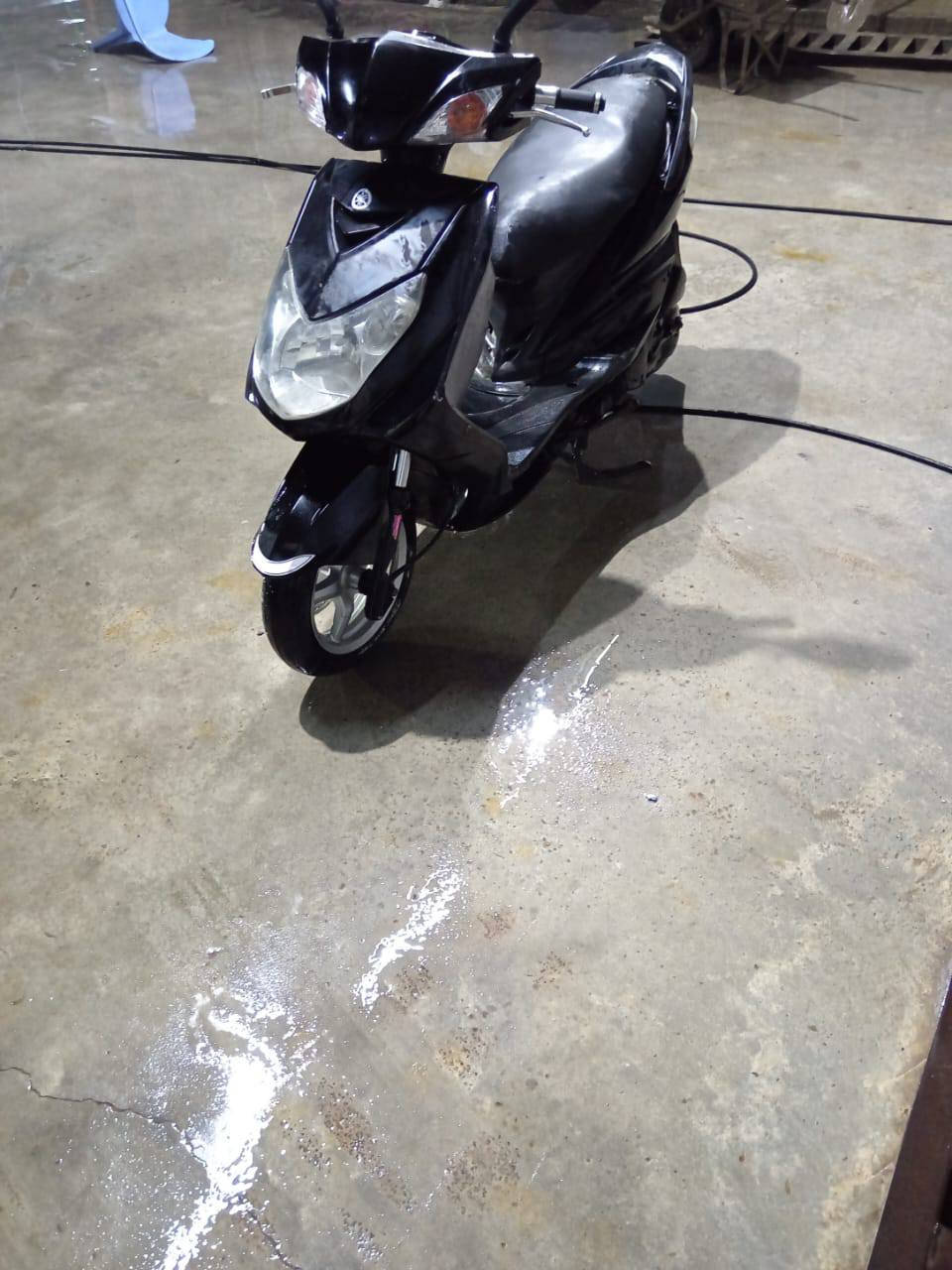 درجة سكنز فحل
كفرات مكينه ابلاديه برغي ما مفتوح بيه 
مكان سبع البور السعر ٥٠٠
نواصل ***********
