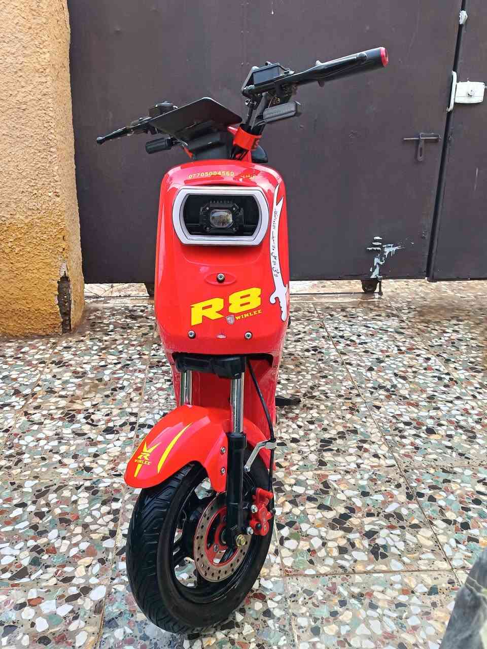 ❤السلام عليكم ❤
دراجة للبيع R8 2026 مستعملة 3 أشهر فقط بطاريات جدد السرعة الحقيقة 70 الدراجة بيها نظام بگ و بيها دي جي الدراجة جديدة الرقم ***********واتساب ❤
