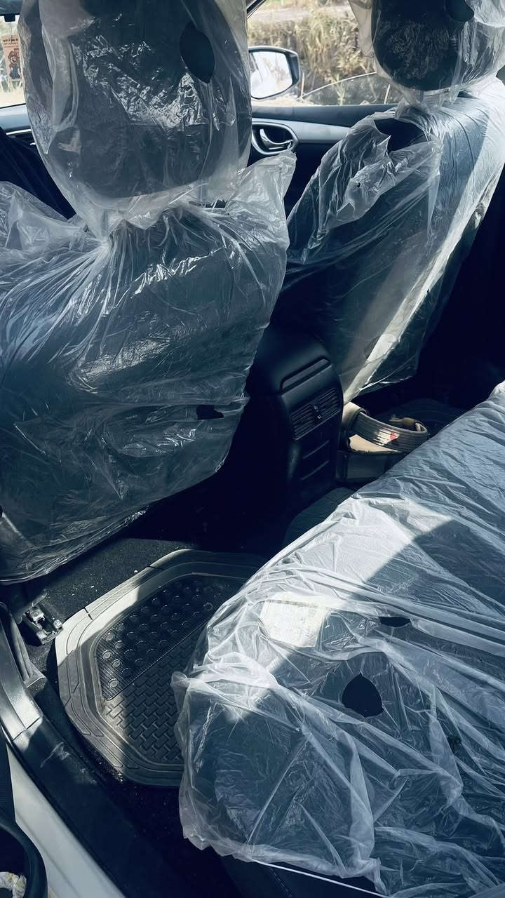 السلام عليكم
سنتر 24فول كفاله عامه تبريد قطعتين

مكينه 1600سنويه جديه السعر 125$

‭0781 696 9344‬
