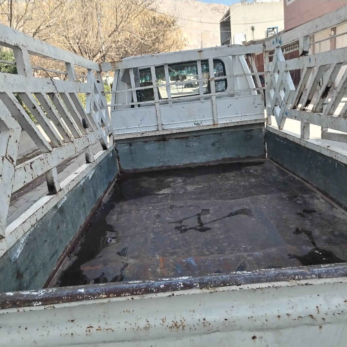 دوتەنی  کیا  مکێنە  2700   هەکەلی  لەبەرجاوە  گێڕو مکێنەو اکسل  بەشەرت  سەونەو حاسبە لهگەڵە  24گڵا  لدەربنێخانم  ماڵێ  کەسابەتە گاز هەرناخوات *********** دار بنديهكان, السليمانية
