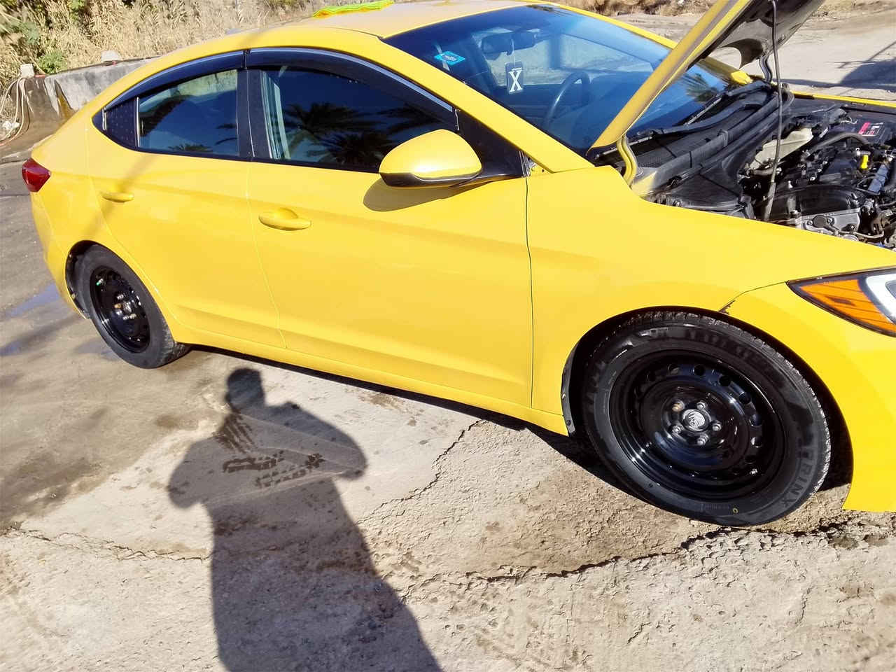 يالله سلام عليكم النترا موديل 18وارد امريكي للبيع صوره الحادث مرفوقه بل منشور شوف بعينك وتاكد وأخبرني رقم بابل نكليزي سنويه 27 السياره كير ومكينه تبريد ثلج تدفئه حداديه ماميه خلفيه السياره جاهزه تجي وشوف بعينك مواصفات السياره شاشه كامره بلادي رادار يمنه ويسره تحكمات جهتين كشتات اسود مكاني بغداد المحموديه السعر 125 وبي مجال من بعد المعاينه الاتصال والاستفسار ***********/***********
