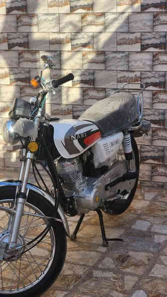 السلام عليكم نامه مديل 2025 نضيفة كلش صايرهلة فترة قلية كلش من طالعة دسك امامي او دسك خلفي +  اوراق  مكان نجف قضاء مشخاب السعر 750 وبيهة مجال للتصال  ***********
