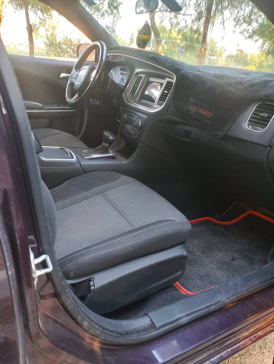 سلام عليكم
للبيع جارجر
موديل 2022
رقم بغداد 
حادثه بنيد وجاملغ 
مواصفات سياره جيتي 
سياره محرك +كير+تبريد+تخم تاير جديد+
سياره جديده 
مكان كربلاء 
رقم ***********
