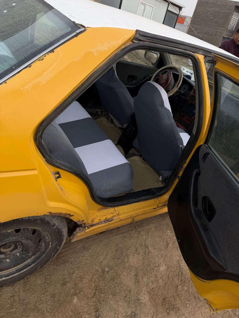 السلام عليكم سياره بارس 2010
مكينه كير حداديه تخم تاير شرط 
السياره مكفوله فقط خياس بيه 
السعر 27 بيه مجال *********** ديوانية, القادسية
