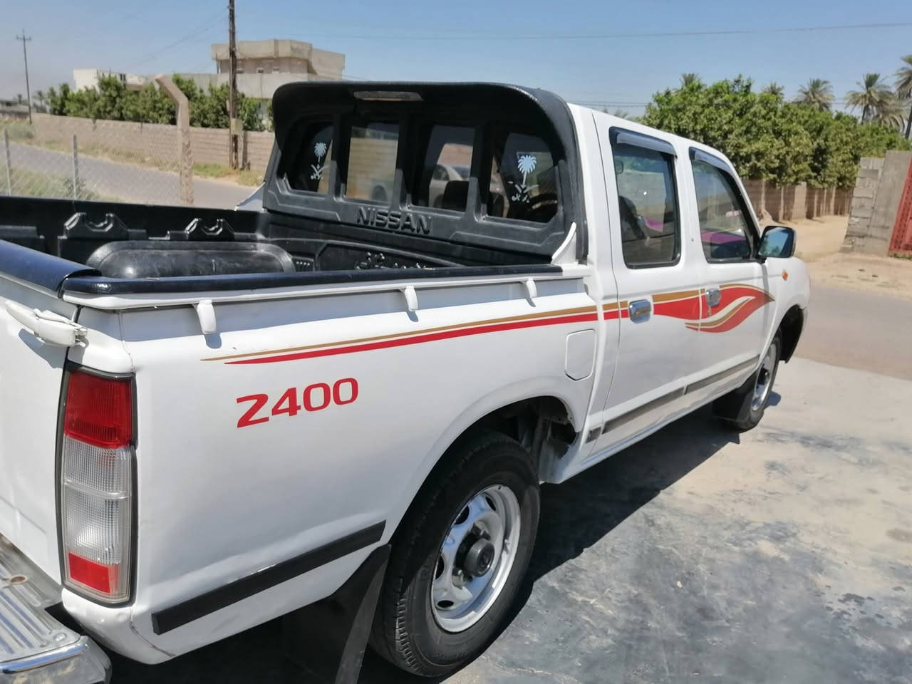 للبيع نيسان مديل ٢٠١١رقم انبار سنويه جديده رقم جديد تحويل مباشر حداده تخم تاير جديد صدر خلفي امامي جديد تبريد ثلج السونار موجود بل نشر مكان السيارة صلاح الدين بلد ***********

