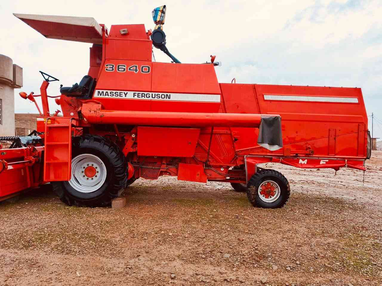 حاصده فوركسن البيع وضع شركة بسمي شرط التحويل مامفتوح شرط موديل 99 وضع شركة ‏‪***********‬‏ رقم الماني ‏‪***********‬‏
