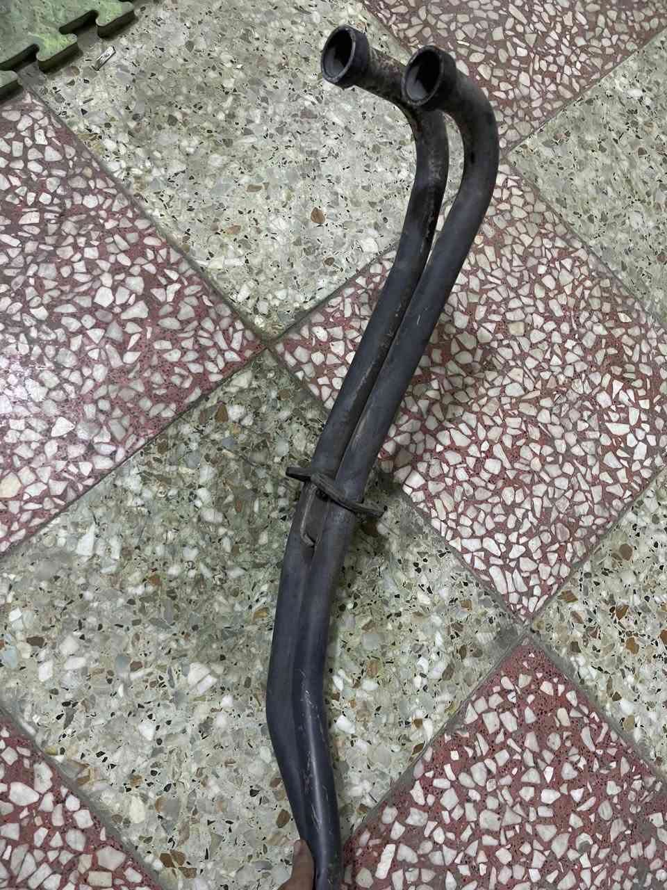 السلام عليكم صالنصه تيماكس نقصها واقيه لطويله فقط نضيفه كلش مكاني بغداد ***********
