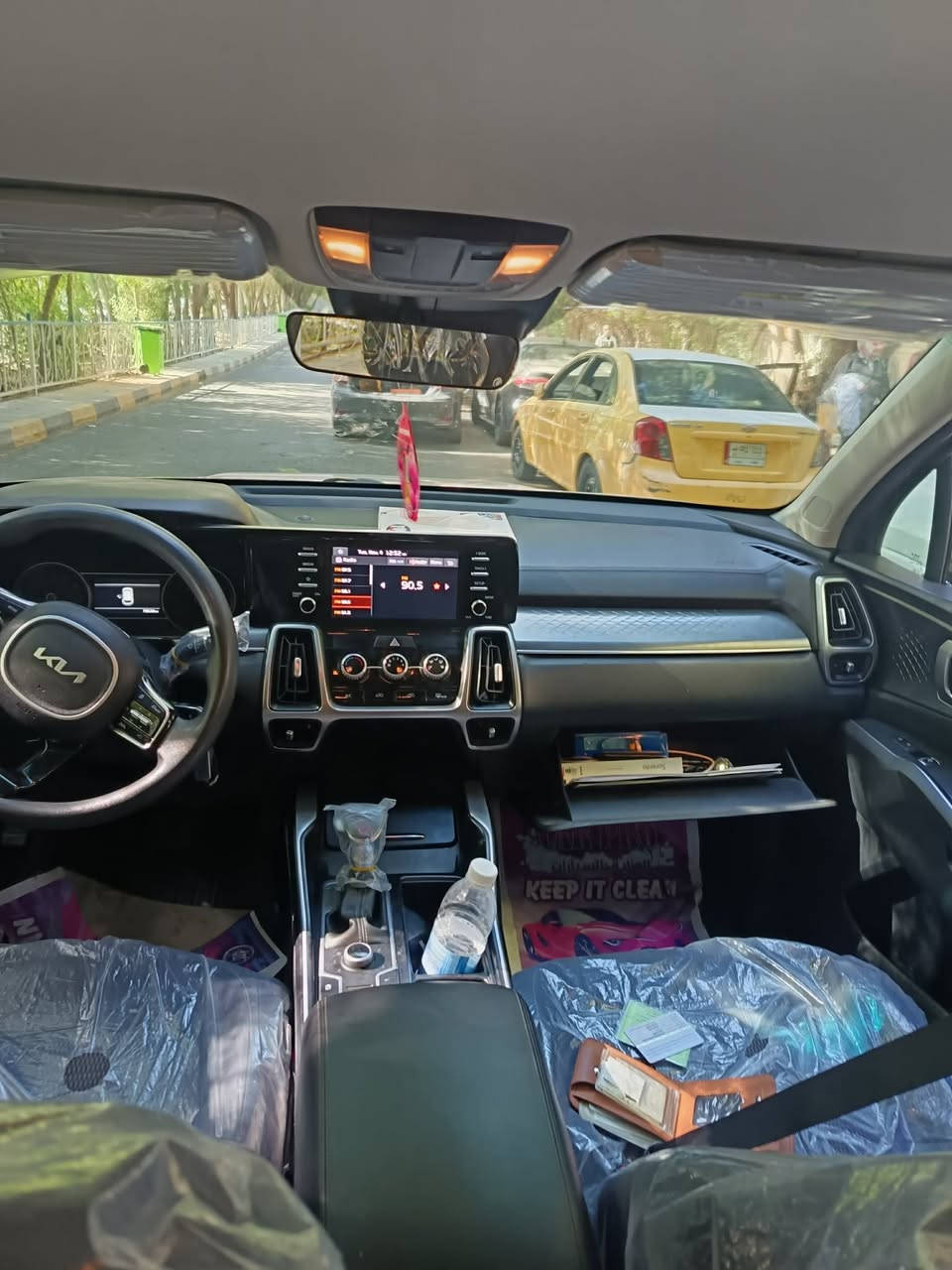 للبيع 
سورنتو موديل 2022  وارد امريكي نص فول  صبغ فقط ربع البنيد  رقم اربيل بأسم صاحبها سعر ٢١٠
مكان السياره بغداد
للاستفسار خاص او ع الرقم ***********
