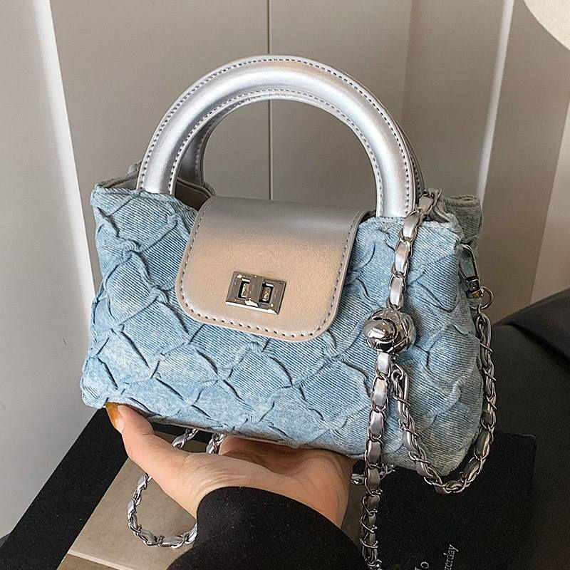 جنط ع ١٠


**إذا كنت صاحب هذا الإعلان وتريد حذفه لأي سبب، رجاءا أرسل رسالة إلى الدعم الفني**