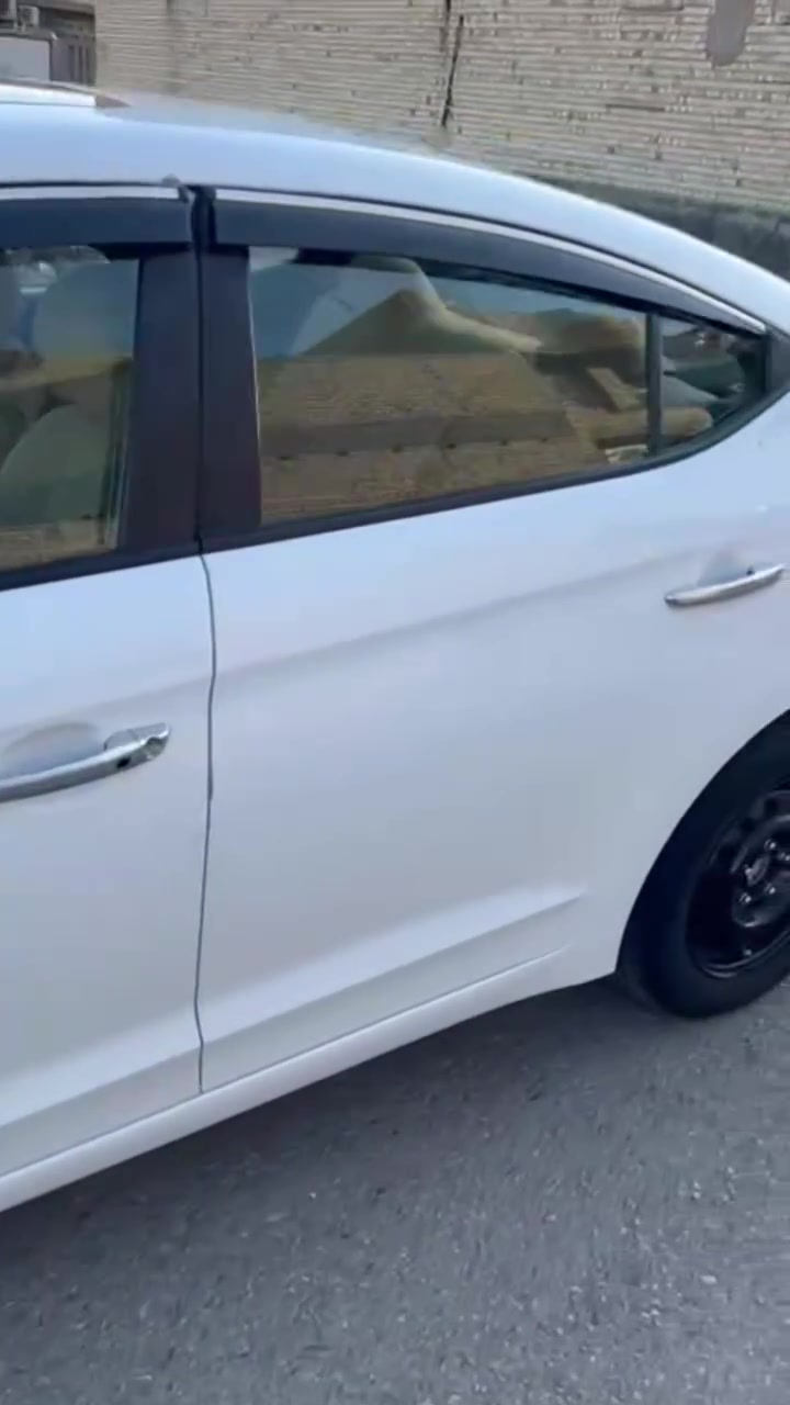 يالله
السلام عليكم ورحمه الله وبركاته 

سياره النترا للبيع 

موديل 2019 سياره حلوه مكفولة خليحي 2000,فول مواصفات تحكمات حساسات خلفيه اماميه لايت زنون 

كير AT المرغوب كير مكينه مكفول كلش حلوه السياره تخم تاير البارحه شديتهن سياره كامله مكمله 
للمعلومه الويل مشدود بيه مالته هذا ينفتح ويله موجود الرسمي 

ماشيه 97 حقيقي 

رقم بغداد باسمي 

مكان السياره الحله مدينه القاسم 

السعر 160 وبيه مجال للشراي 

***********

***********
