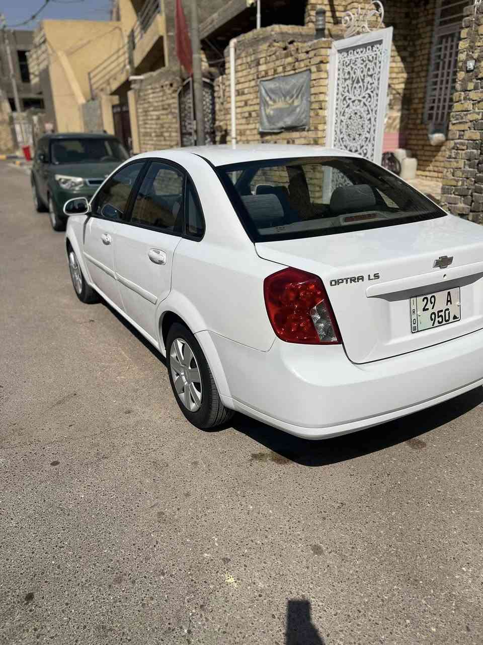 السلام عليكم للبيع او مراوس حسب القناعه أوبترا موديل ٢٠١١ جاهزه من كلشي حداديه تخم تاير تبريد رقم ٩٥٠واسط باسمي مكان السياره واسط الكوت مركز المدينه للأستفسار ***********
