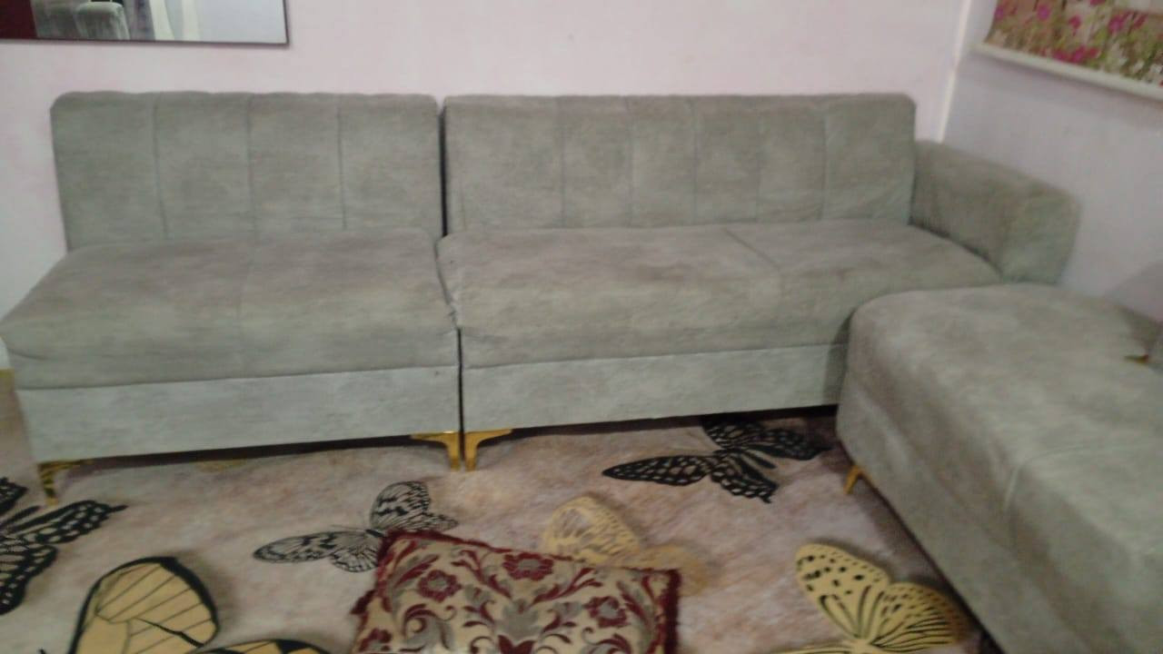 سلام عليكم قنفات للبيع نظيفات السعر 125 للاستفسار أكثر تصل واتساب وبخدمتك ***********
