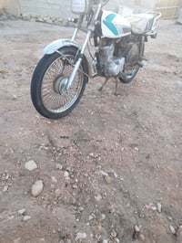 تايكر لبيع مديل ٢٠ كلك سعر ٣٥٠وبيه مجال الشراي تصال ٠٧٨٠٥٠٣١٤٩٩