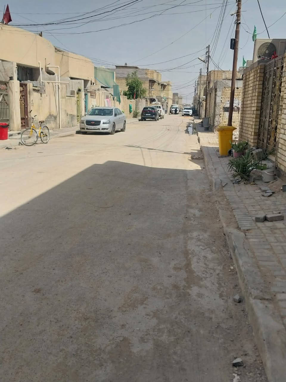 بيت للبيع 81متر مربع قاطين القاط الثاني مكامل
  بشارع الحشد كامل خدمات ماء مجاري تبليط
***********
