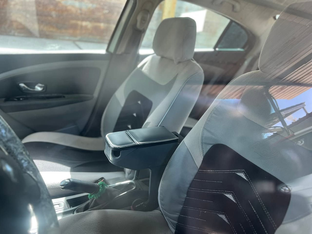 السلام عليكم للبيع رينو فلاونس موديل 2013 رقم بابل دولي 

ابسمي مشروع وطني سنويه لحد 2029 ضربتهه موضحه بصوره

 رايدهه 69 $  وبيهه مجال مكاني النجف حي العسكري 

 ***********
