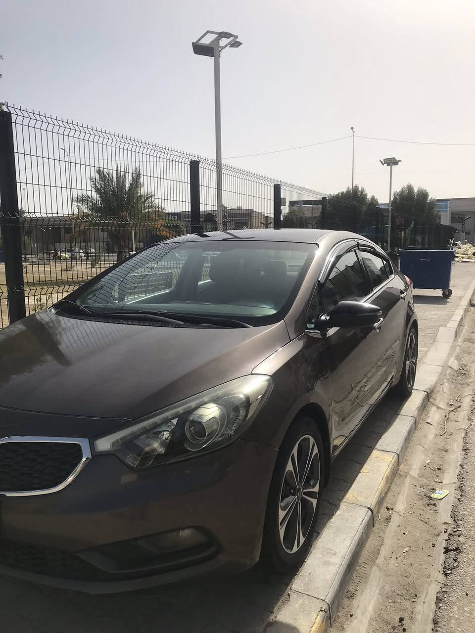 كيا سيراتو 2013 شكل 2014 خليجي كفاله حته دعاميات
مواصفات 

محرك 1600 دوش عالوضع الشركة 

ماشية 190

فول تحكم ستيرن 

اشاير بالمري 

مري شفط

شاشة اعطال 
حساسات امامي خلفي 

5 ويل كب 17

لد امامي لد خلفي

3 انضمة قيادة -سبورت - نورمل - ايكو  

رقم اربيل تريد وكالة او تحويل

السعر 105وبي مجال قليل
مكاني نجف حي المهندسين 
***********
